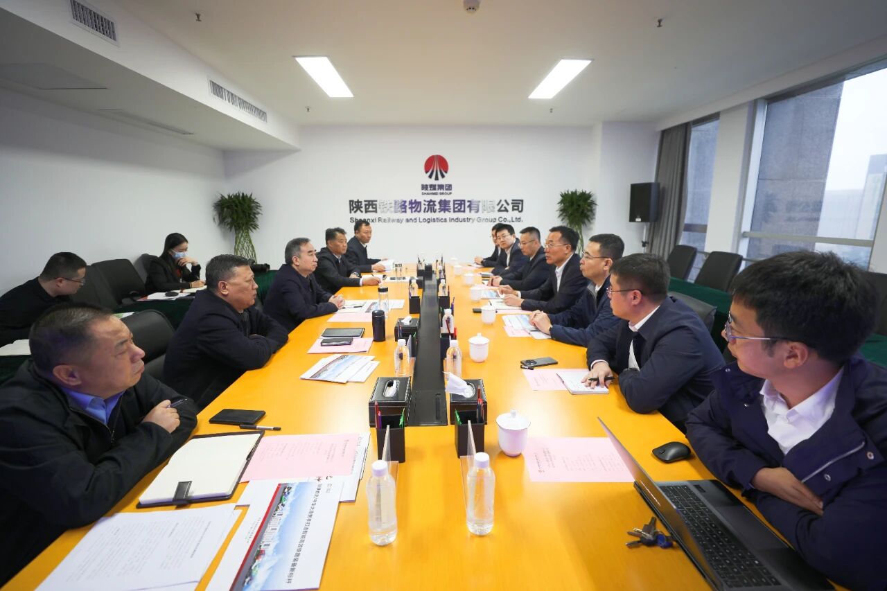 杨科生会见中车大连机车车辆有限公司党委书...