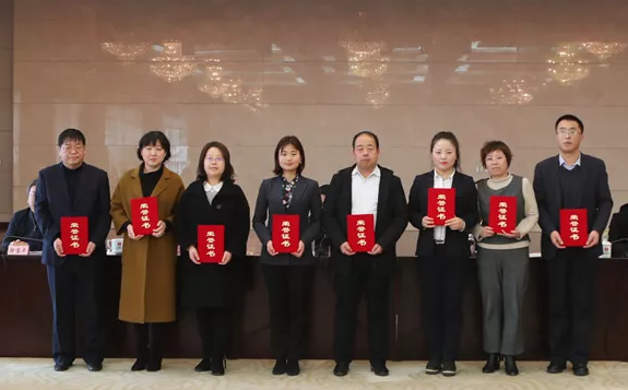 360截图16511003484285.png